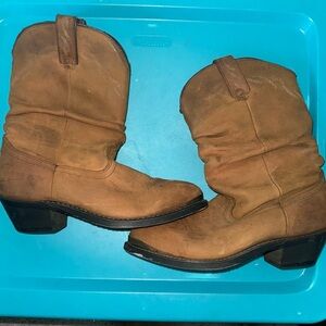 Women’s cowboy boots